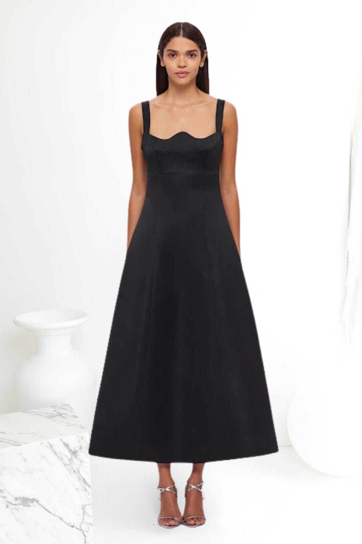 LEO LIN Odette Midi Dress (Black)